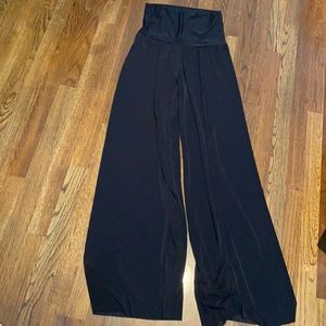 Uptown USA wide leg spandex women’s pants